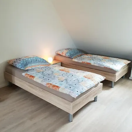 Apartman Messe Cgn-dus Studio-wohnung Fuer 2-4; Zumietung Bis 8 Personen Moeglich