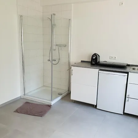 Apartmán Messe Cgn-dus Studio-wohnung Fuer 2-4; Zumietung Bis 8 Personen Moeglich