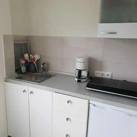 Messe Cgn-dus Studio-wohnung Fuer 2-4; Zumietung Bis 8 Personen Moeglich Apartmán