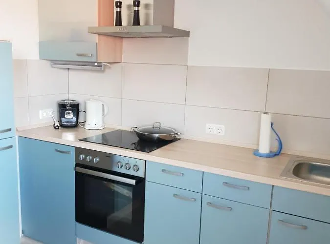 Apartman Messe Cgn-dus Studio-wohnung Fuer 2-4; Zumietung Bis 8 Personen Moeglich Baumberg