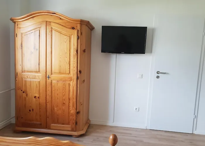 Messe Cgn-dus Studio-wohnung Fuer 2-4; Zumietung Bis 8 Personen Moeglich