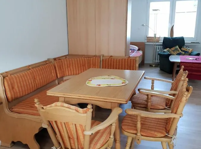 Apartman Messe Cgn-dus Studio-wohnung Fuer 2-4; Zumietung Bis 8 Personen Moeglich Baumberg