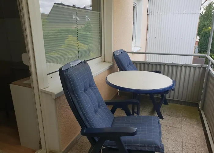 Messe Cgn-dus Studio-wohnung Fuer 2-4; Zumietung Bis 8 Personen Moeglich 公寓